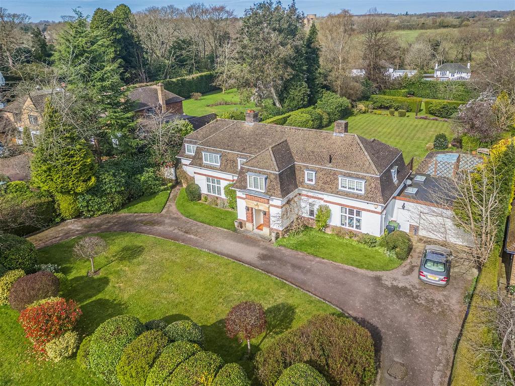 The Glade, Kingswood 4 bed detached house for sale £1,750,000