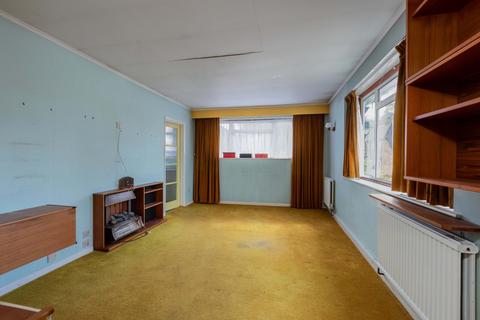 3 bedroom detached bungalow for sale, Post Meadow, Iver Heath SL0