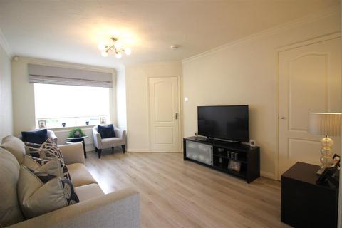 83 Abbeydale Close, Church Langley, Harlow, CM17 9QB