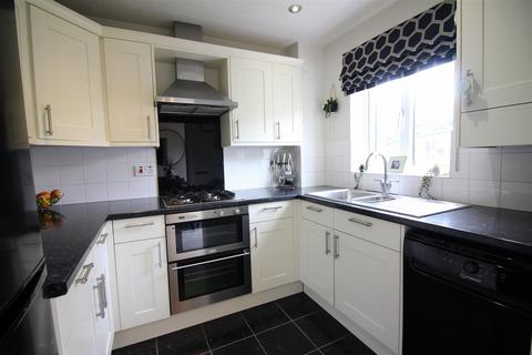 83 Abbeydale Close, Church Langley, Harlow, CM17 9QB