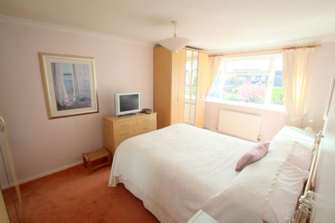 81c Woodthorpe Road, Ashford, TW15 3JT