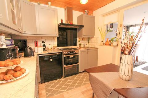 256 Winchcombe Road, Carshalton, SM5 1SA
