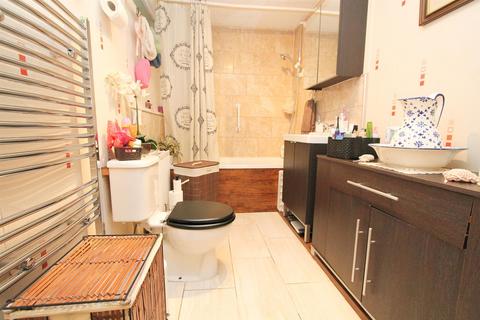 256 Winchcombe Road, Carshalton, SM5 1SA