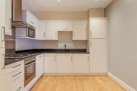 2 bedroom flat for sale, Reigate Road, Epsom