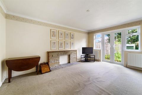 139 Albert Road, Epsom, KT17 4EN