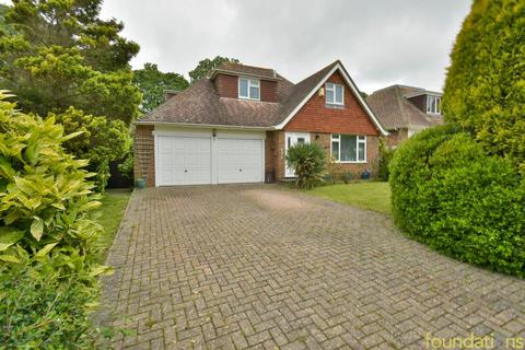 8 Fryatts Way, Bexhill-on-sea, TN39 4LW