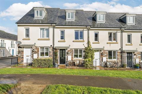 13 Button Drive, Newquay, TR7 3FB