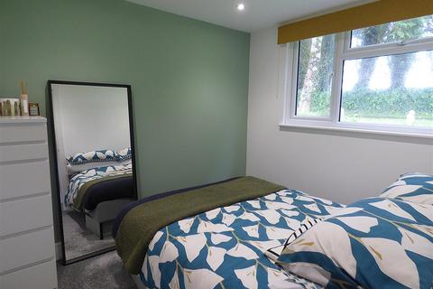 1 bedroom semi-detached bungalow for sale, Norton Park, Dartmouth