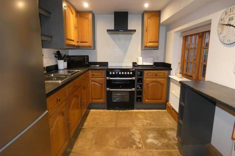 3 bedroom cottage to rent, Main Street, Hotham, York