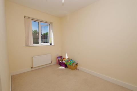 2 bedroom flat to rent, Argyle Street, Swindon SN2