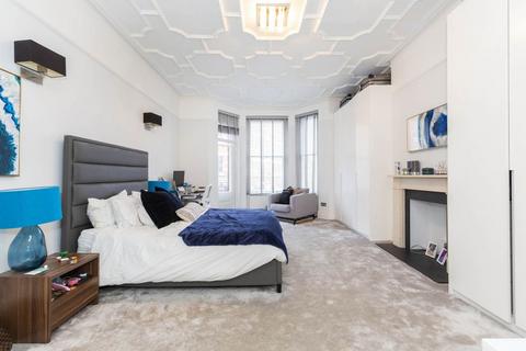 3 bedroom flat to rent, NW3