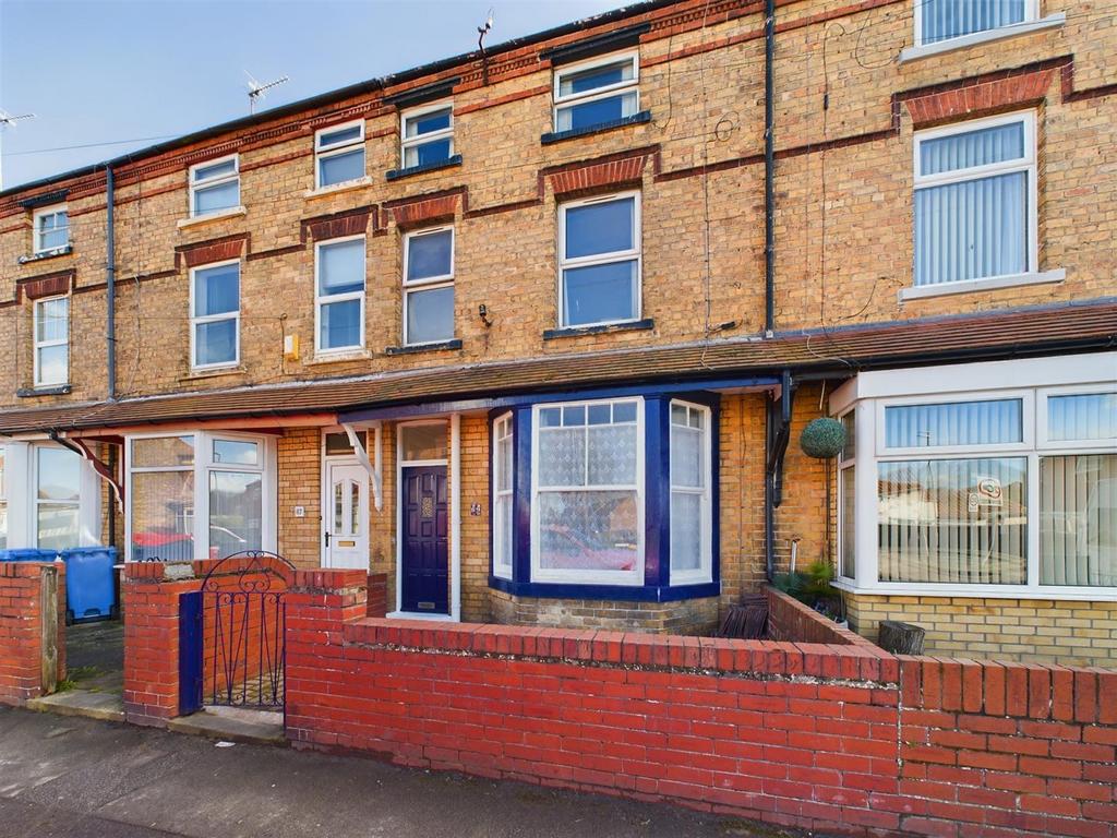 Brookland Road, Bridlington 4 bed terraced house for sale £150,000