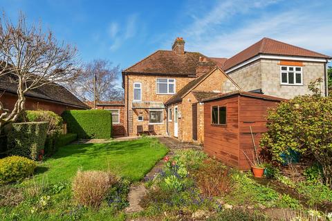 3 Crabtree Road, Haddenham, Aylesbury, HP17 8AT