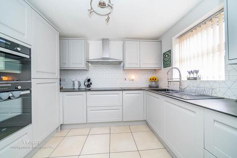 36 Bell Lane, Bloxwich, Walsall, WS3 2JW