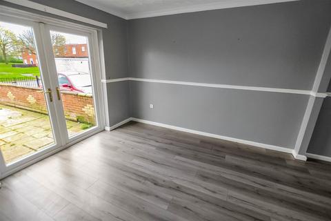 3 bedroom terraced house for sale, Honister Place, Newton Aycliffe