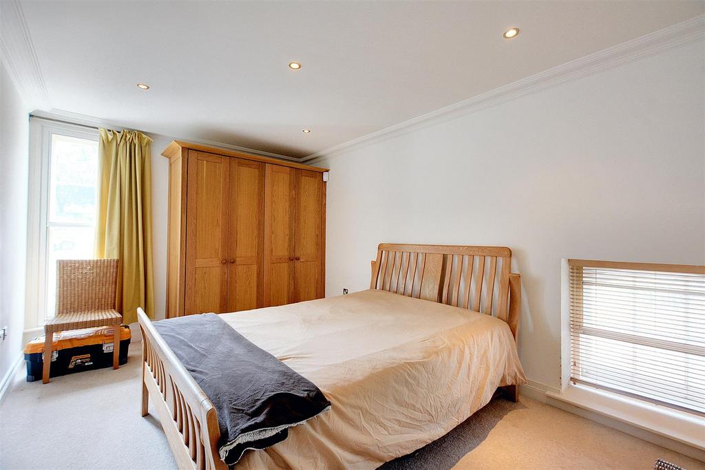 Bedroom 2 1.jpeg