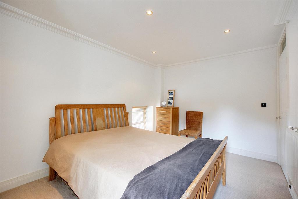 Bedroom 2 2.jpeg