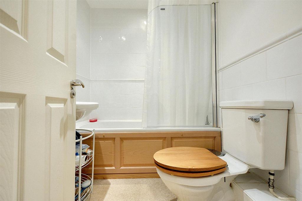 Bathroom.jpeg