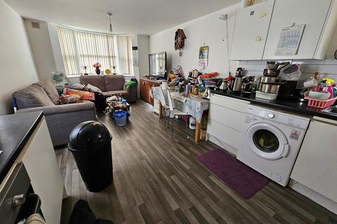 2 bedroom flat for sale, Caulfield Road, East Ham, London, E6