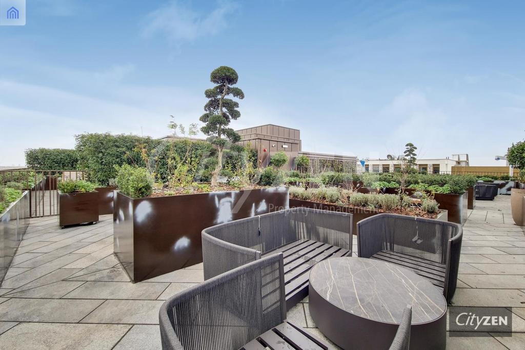 Roof terrace