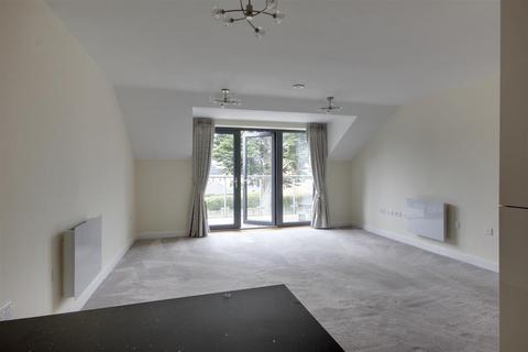 2 bedroom apartment for sale, Stapleton Court, Waller Grove, Swanland