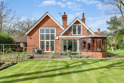 4 bedroom detached house for sale, Burntstump Hill, Arnold NG5