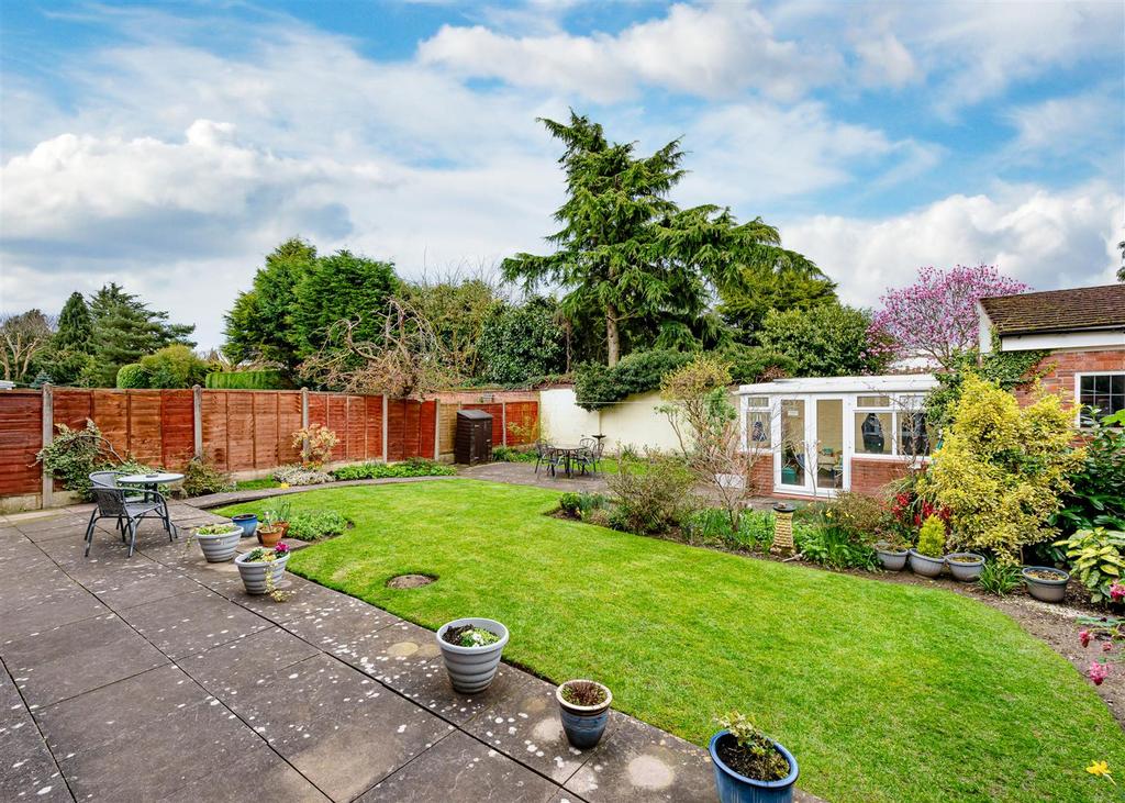 4 Rivendell Gardens-external3.jpg
