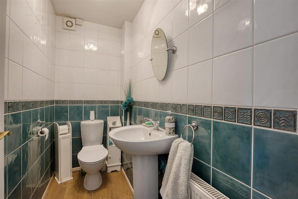 4 Rivendell Gardens-cloaks.jpg