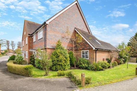 4 bedroom house for sale, Readers Court, Teston, Maidstone