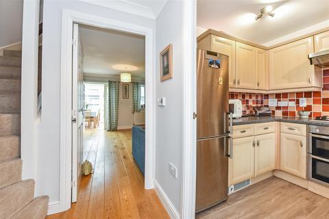 17 Bluebell Close, Andover, SP10 3XE