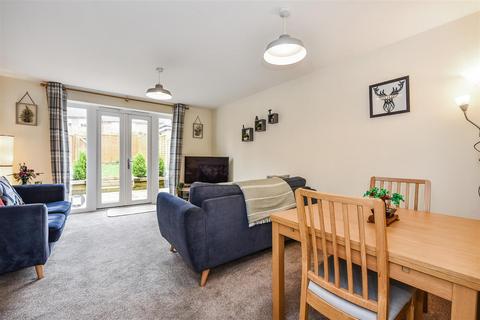 2 bedroom end of terrace house for sale, Fleece Close, Andover