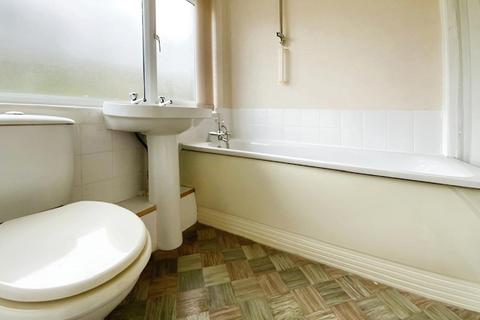 18 Ashes Close, Stalybridge, SK15 2RQ