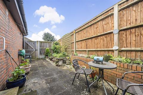 5 Apple Tree Close, Barming, Maidstone, ME16 9HQ