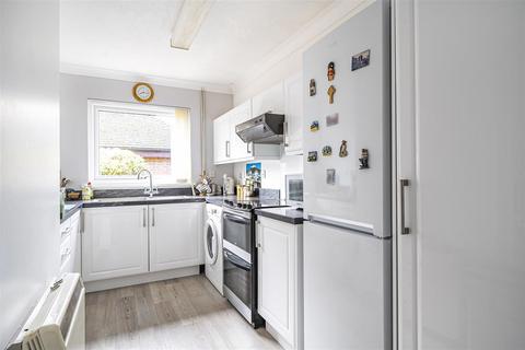 5 Apple Tree Close, Barming, Maidstone, ME16 9HQ