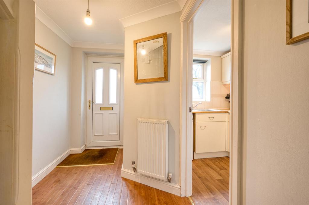 Entrance Hallway  .jpg