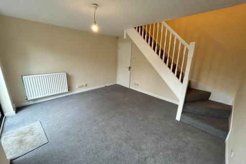 2 bedroom terraced house to rent, Fletcher Grove, Knowle, B93 0PG
