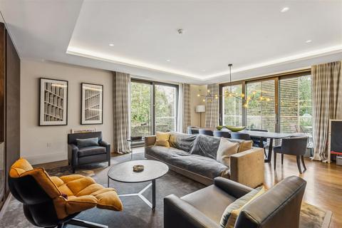 3 bedroom apartment to rent, Holland Park Villas, Kensington, W8