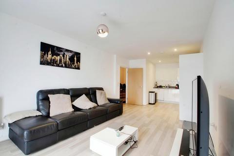 1 bedroom apartment for sale, Pennyroyal Drive, West Drayton UB7