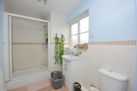 2 bedroom flat for sale, Bedfordwell Road, Eastbourne