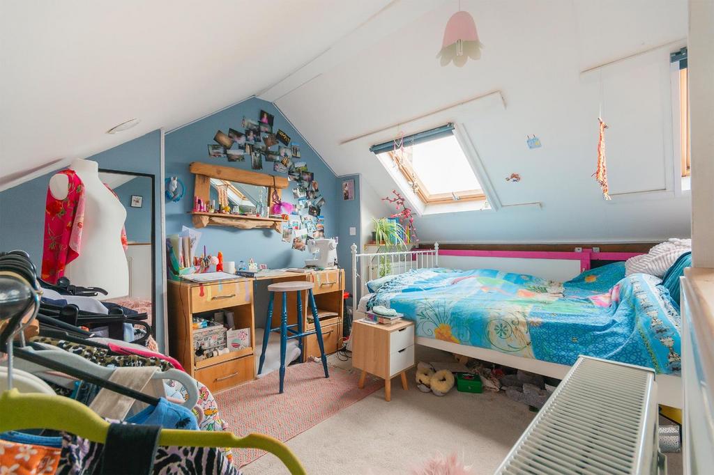 DAORNODNERB74 - Loft Room A.jpg