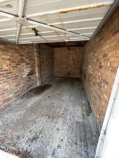Garage to rent, Southgate House, Cheshunt EN8