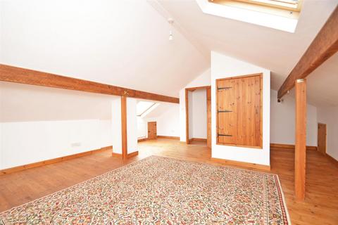 15 Cornelia Crescent, Shrewsbury, SY2 5NA