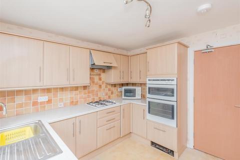 3 bedroom semi-detached house for sale, Gamble Hill Drive, Leeds