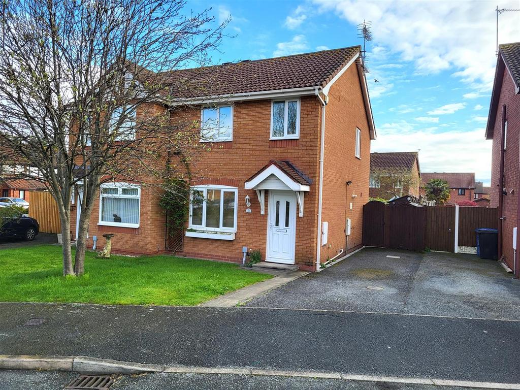 Juniper Way, Rhyl 3 bed semidetached house for sale £169,950