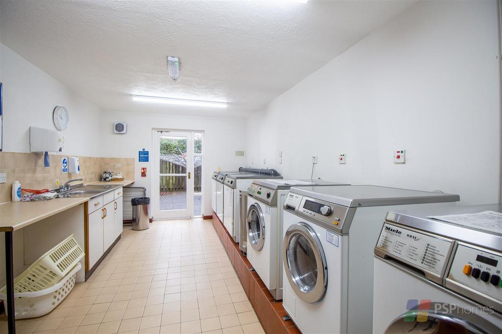 Clover Court 46 - communal laundry.jpg