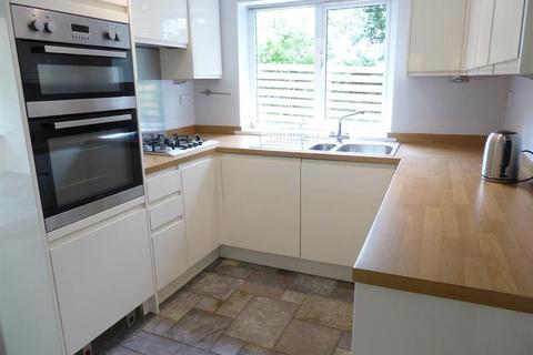 3 bedroom detached house to rent, Stone Moor Road, Bolsterstone, Sheffield, S36 3ZN