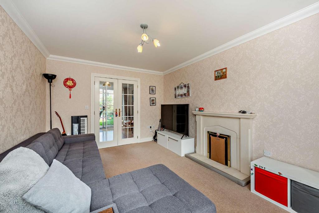 8590317-interior07-800.jpg