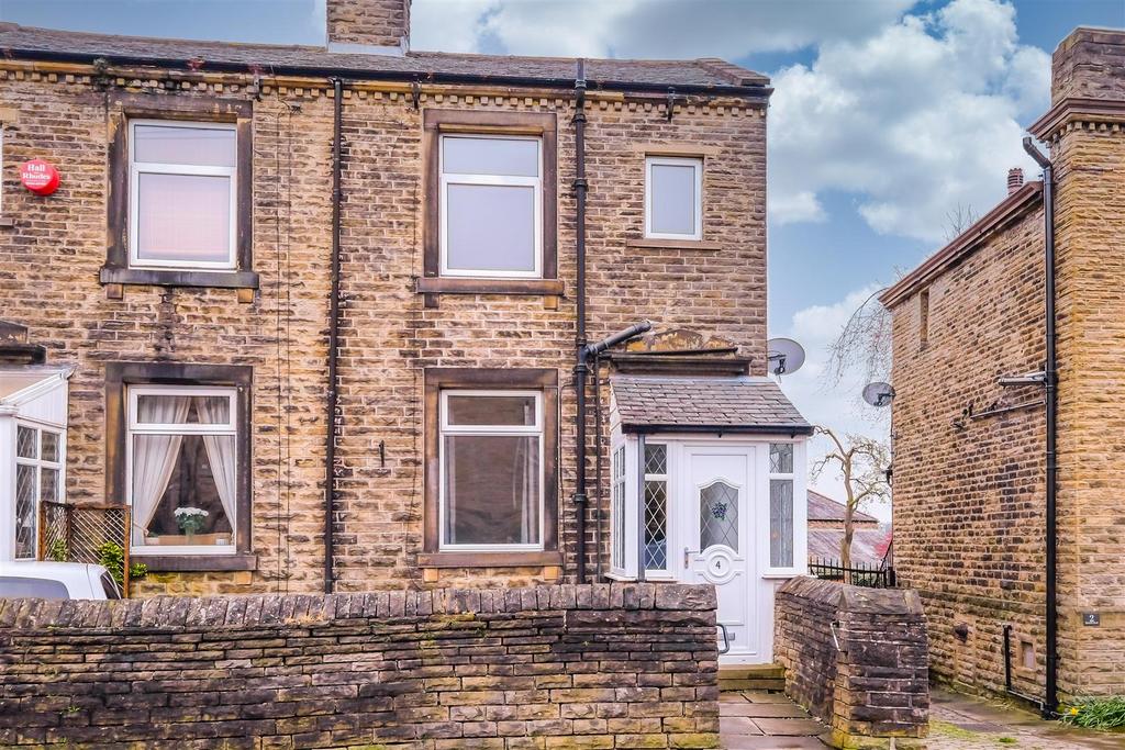 Bracken Road, Brighouse 2 bed semidetached house for sale £155,000