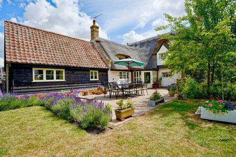 4 bedroom cottage for sale, Rectory Lane, Wyton, Huntingdon, PE28