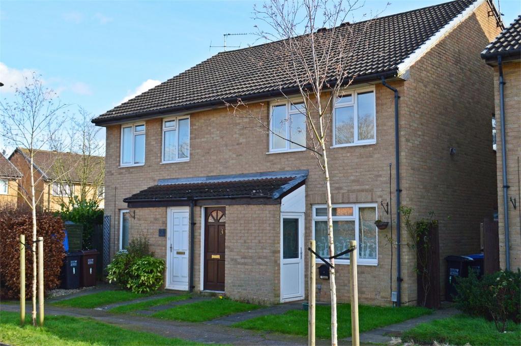 Poppyfields, Welwyn Garden City, AL7 2 bed for sale £230,000